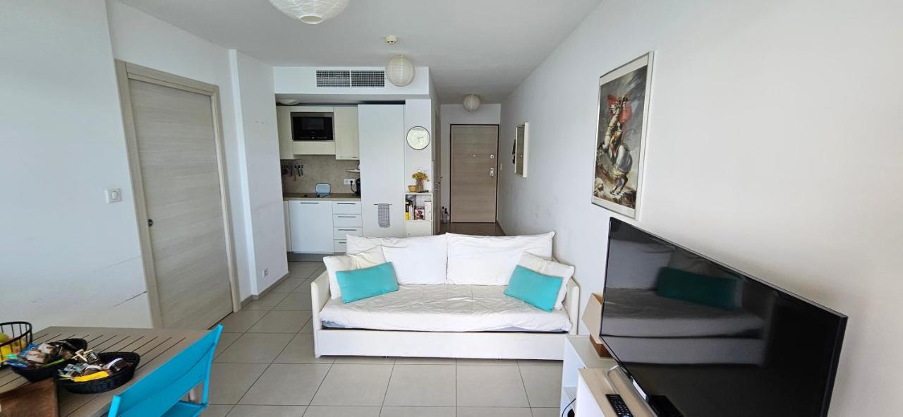 T2 De Standing Cote Plage, Les Pieds Dans L'Eau Propriano  Exterior photo